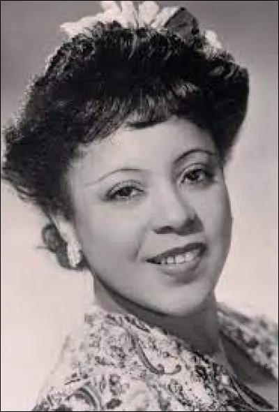 Quel est le nom de cette lady ?