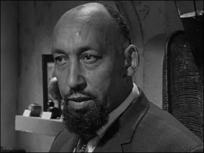 Quel est le nom de cet acteur ?