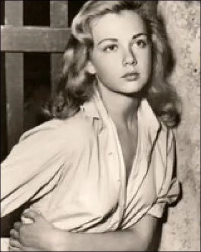 Quel est le nom de cette lady ?