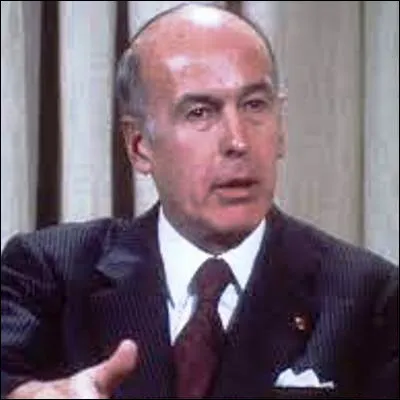 Quel mus&eacute;e parisien d�art impressionniste s�est vu accol&eacute; le nom de Val&eacute;ry Giscard d�Estaing en 2021 ?