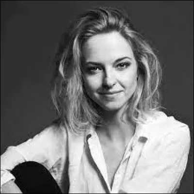 Quel est le nom de cette actrice ?