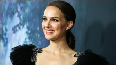 Quel est son vrai nom de famille ?