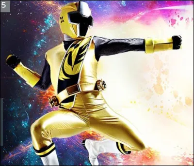 Comment se prénomme le Power Ranger jaune ?