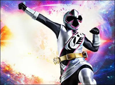 Comment se prénomme le Power Ranger blanc ?