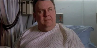 Frank Martin est l'un des r&eacute;ceptionnistes des urgences.