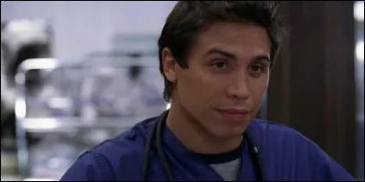 Qui prend la d&eacute;cision de renvoyer le Dr Dave Malucci pour mauvaise conduite ?