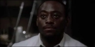 Dennis Gant est un &eacute;tudiant en :