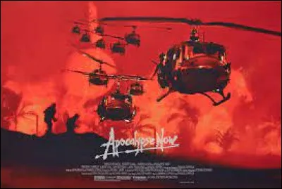 Quel acteur incarne le capitaine Willard dans le film "Apocalypse Now" ?