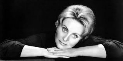 Dans quel film entend-on Jean Gabin dire à Michèle Morgan "T"as d'beaux yeux tu sais !" ?
