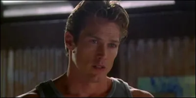 Quel est le métier de Dex Lawson ?