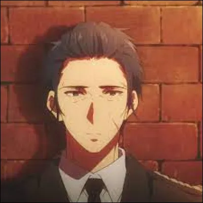 Le nom du major de Violet est Gilbert Bougainvillea.