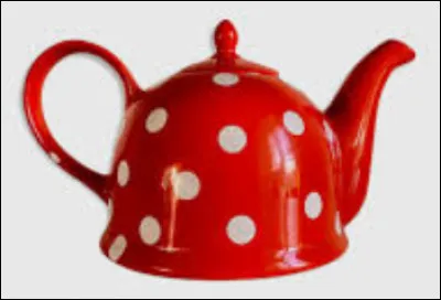 Lors de quelle ann&eacute;e appara&icirc;t pour la premi&egrave;re fois la th&eacute;i&egrave;re ?