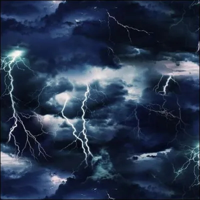 Qui Zeus cherchait-il à séduire lorsqu'il a utilisé de la pluie d'or ?