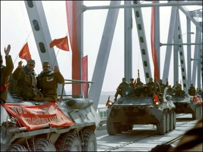 En 1988, Gorbatchev annonce le retrait d'Afghanistan : parmi les raisons de sa décision, laquelle n'en est pas une ?