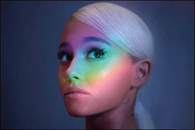 Que est le signe astrologique d'Ariana Grande ?