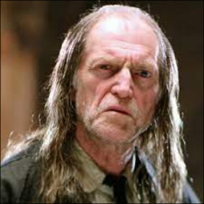 R : Rusard : De qui Rusard est-il amoureux ?