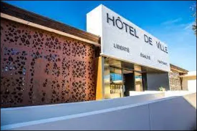 Ville de la métropole Perpignanaise, Pollestres se situe dans le département ...