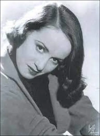 Quel est le nom de cette lady ?