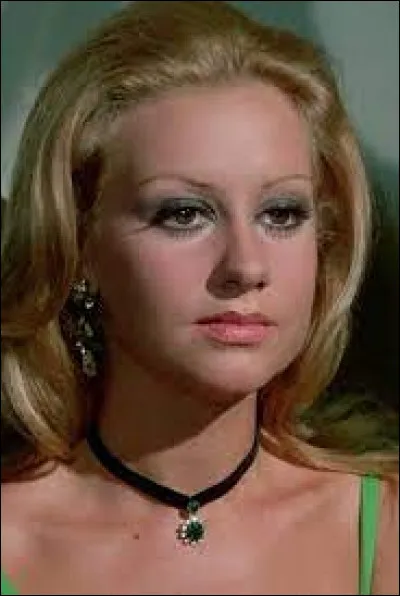 Quel est le nom de cette lady ?