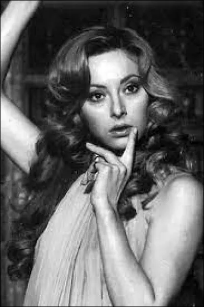 Quel est le nom de cette lady ?