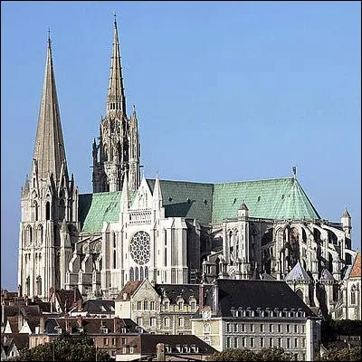 Quelle cath&eacute;drale gothique consacr&eacute;e en 1260 a &eacute;t&eacute; la premi&egrave;re cath&eacute;drale fran&ccedil;aise &agrave; &ecirc;tre int&eacute;gr&eacute;e au Patrimoine mondial de l�UNESCO ?