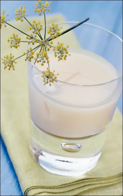 Qu'obtient-on en ajoutant du sirop d'orgeat au pastis ?