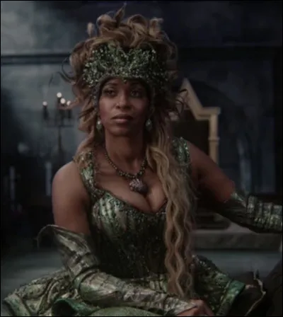 Quelle actrice incarne Ursula ?