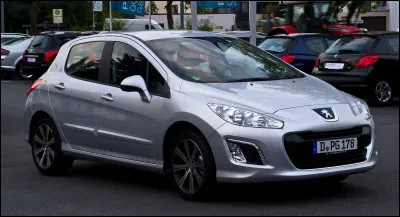 Lancée en 2007, élue voiture européenne de l'année en 2014