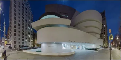 Le musée Solomon R. Guggenheim se trouve à Berlin en Allemagne.