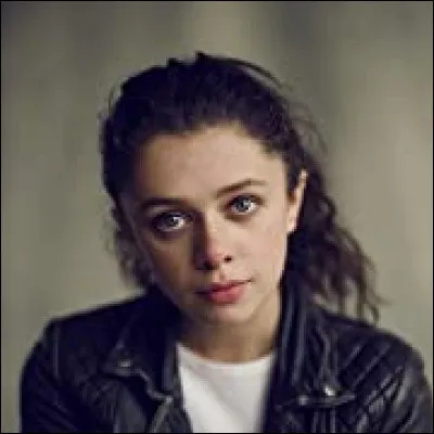 Quel est le nom de cette actrice ?