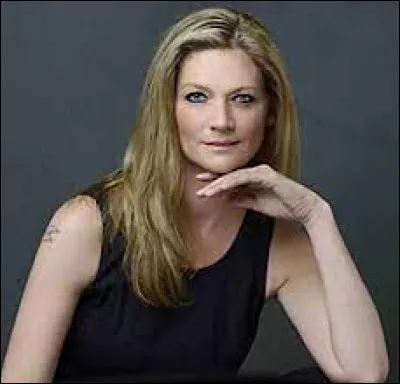 Quel est le nom de cette actrice ?