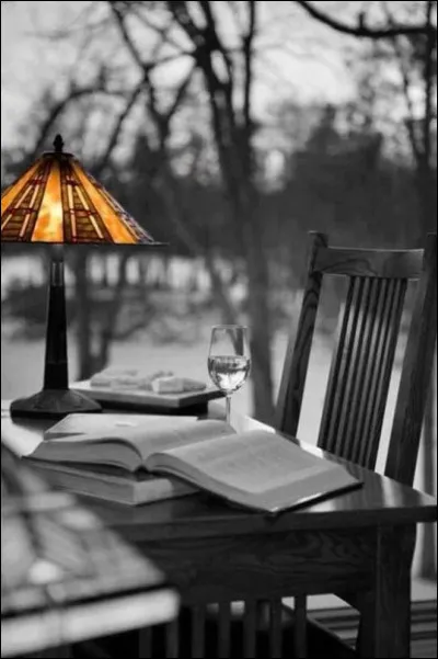 Qui est l'auteur du livre "Les Larmes d'Eros" ?