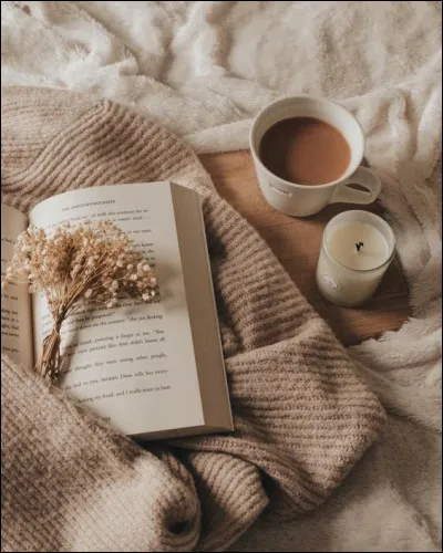 Qui a écrit "Les Contes du chat perché" ?