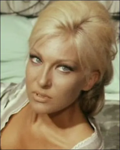 Quel est le nom de cette lady ?