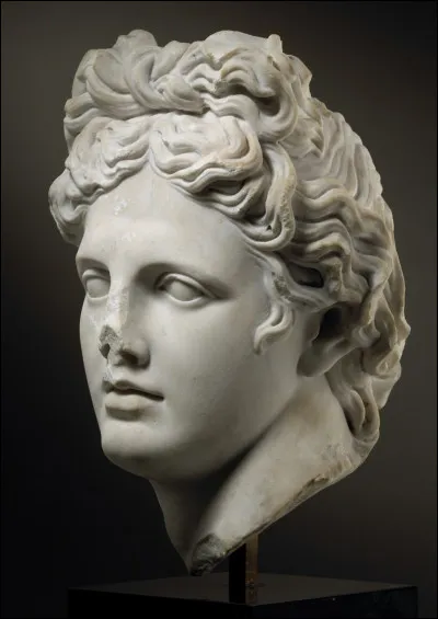 Pourquoi est-elle devenue vierge ?