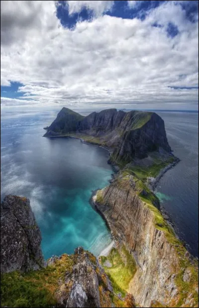 Lequel de ces candidats était soupçonné d'avoir triché dans "Koh-Lanta : la Légende" ?