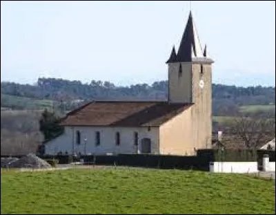 Je vous propose une balade en Nouvelle-Aquitaine, à Mouscardès. Commune de l'aire d'attraction Dacquoise, elle se situe dans le département ...