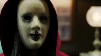 À quel moment la bande et les otages changent-ils de masque ?