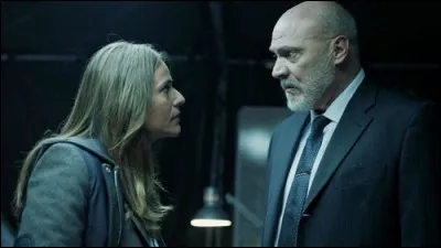 Combien d'otages l'Inspectrice Murillo décide de sauver finalement ?