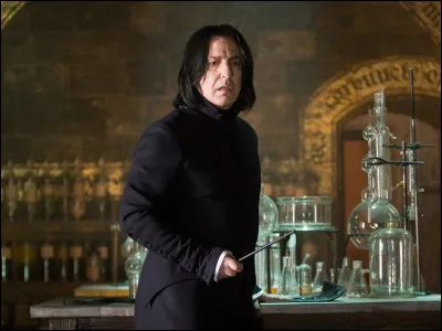 Severus Rogue finit-il par mourir ?