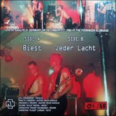 Complétez : 
"Sie ließ sich nicht zur Hochzeit..."