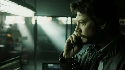 Après avoir dit à Berlin que c'était à cause de lui que sa vraie identité avait été révélée, le professeur lance un plan. De quel plan s'agit-il ?