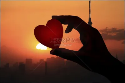 Ils s'aiment comme avant - Avant les menaces et les grands tourments !