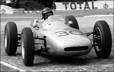Quelle est cette Formule 1 victorieuse, avec Dan Gurney, du Grand Prix de France à Rouen ?