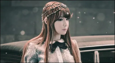 Quand est née Bom ?