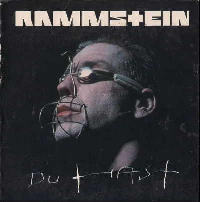 Complétez : 
"Du hast..."