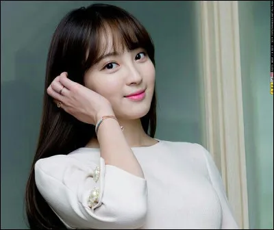 Quel est le nom de cette actrice ?