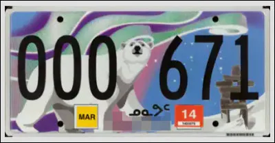 Si je vous dis "ᓄᓇᕗᑦ ᓴᙱᓂᕗᑦ"*, cela devrait vous éclairer. Même la nuit, avec ses aurores boréales ! Quelle est ce territoire ?