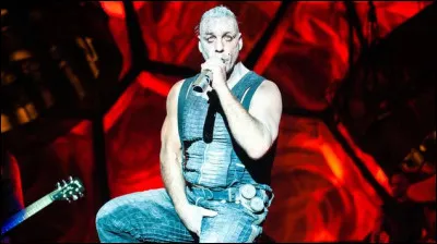 Complétez : 
"Töte mich und iss mein..."