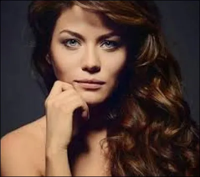 Quel est le nom de cette actrice ?
